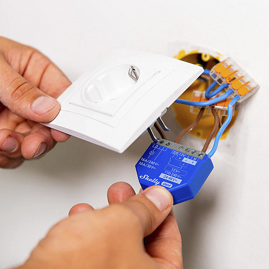 · Unterputz · 1 Gen4 · Relais · max 16A · 1 Kanal · WLAN · Matter · Zigbee · Bluetooth