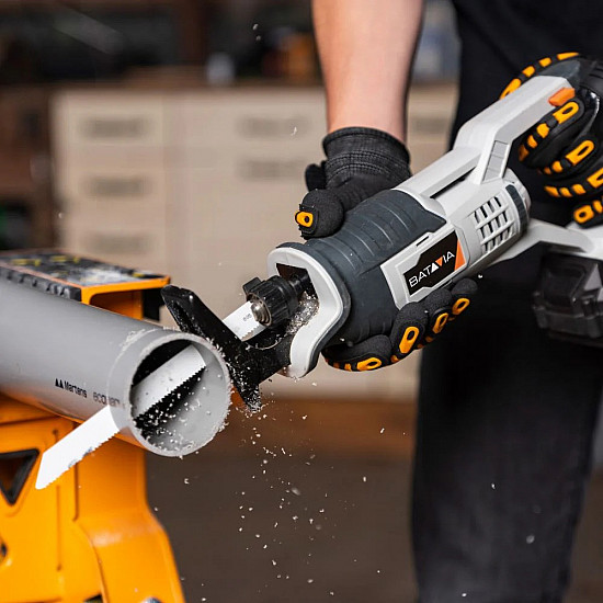 18V Cordless Reciprocating Saw - Without Battery and Charger