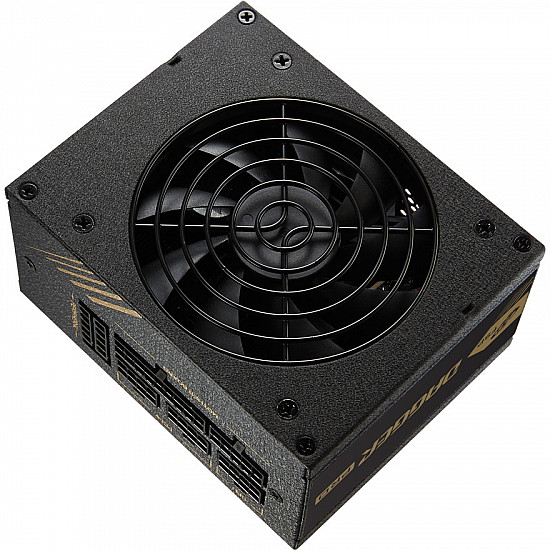 DAGGER PRO 650W, PC-Netzteil 2x PCIe, Kabelmanagement, 650 Watt