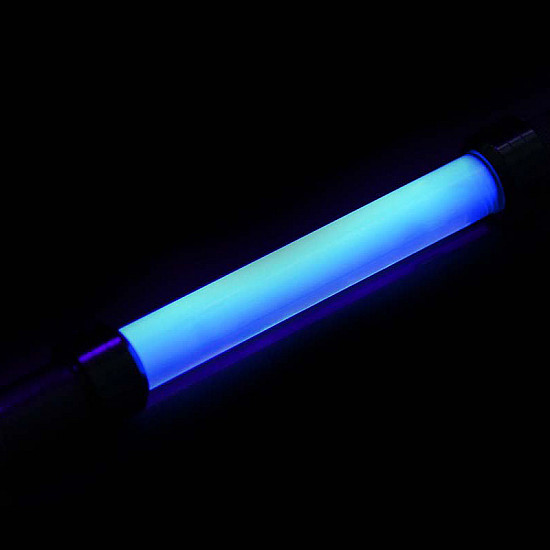 Alphacool Eiswasser Crystal Clear UV-aktiv, 1000ml Fertiggemisch - klar