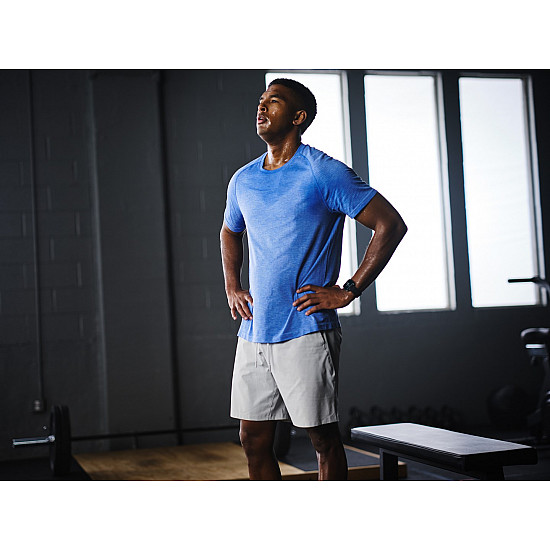 Amazfit Bip 6 Black 5 cm (1.97) AMOLED Digital 390 x 450 pixels Touchscreen GPS (satellite)