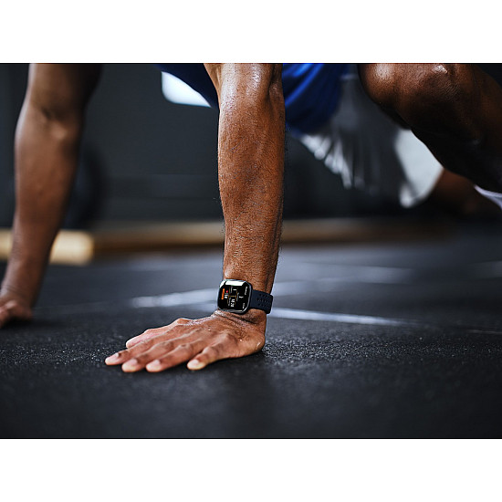 Amazfit Bip 6 Black 5 cm (1.97) AMOLED Digital 390 x 450 pixels Touchscreen GPS (satellite)