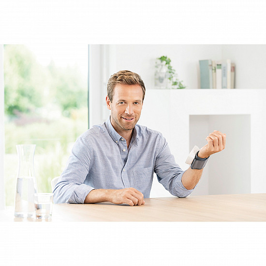 BC 21 Sprechendes Handgelenk, Blutdruckmessgerät weiß