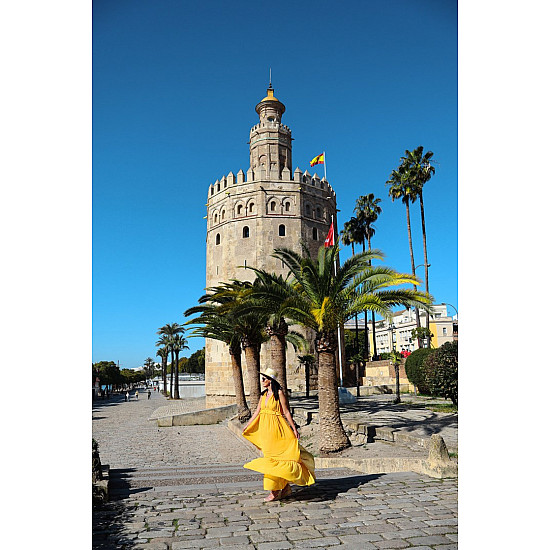 Canon EOS R10 + RF-S 18-45mm F4.5-6.3 IS STM - 24,2 MP - 6000 x 4000 Pixel - CMOS - 2,5x - 4K Ultra HD - Schwarz