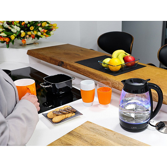 Czajnik elektryczny Essential XL