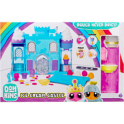 DohKins Ice Cream Castle, Kneten