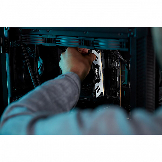 Operatyvinė atmintis Kingston FURY Renegade 32GB DDR5 6400MT/s CL32 (2x16GB)