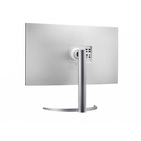 LCD Monitor LG 31.5 Panel VA 3840x2160 16:9 144 Hz Matte 5 ms Speakers Pivot Height adjustable Tilt Color Black / White 32UQ750P-W