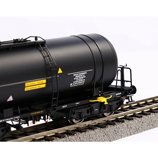 Goobay Series 2.1 8K Ultra High Speed HDMI™ Cable With Ethernet, Certified, 2 M, Black - High Speed Cable For 8K@60 Hz