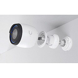 UBIQUITI NEXT-GEN INDOOR/OUTDOOR 4K POE CAMERA WITH EXCEPTIONAL IMAGE PERFORMANCE, LONG-RANGE IR NIGHT VISION, AND 3X OPTICAL ZOOM.