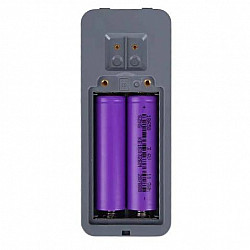 WOOX R18650 is een set van 2 stuks oplaadbare lithium-ion batterijen type 18650