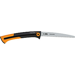 [AI generated title] Fiskars Xtract Sw75 Handsav 3-I-1 Funktion Ergonomisk Design