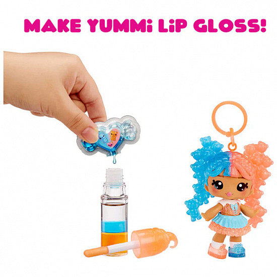 Yummiland Lip Gloss Doll: Mystery Color Change - Gwen Gummybear, Puppe