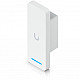 UBIQUITI ACCESS ULTRA. AN ACCESS READER WITH A BUILT-IN HUB FOR COMPLETE, SINGLE-DOOR ENTRY CONTROL FROM ONE DEVICE