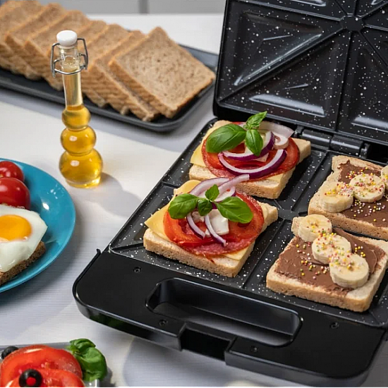 Opiekacz ZELMER ZSM7400 INOX/CZARNY