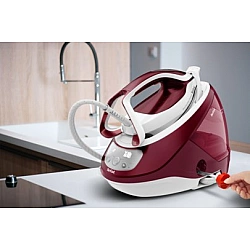 TEFAL Ironing System Pro Express Protect GV9220E0 2600 W 1.8 L Auto power off Vertical steam function Calc-clean function Red