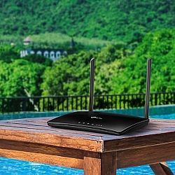 Wireless Router TP-LINK Wireless Router 733 Mbps IEEE 802.11a IEEE 802.11b IEEE 802.11g IEEE 802.11n IEEE 802.11ac 1 WAN 3x10/100M DHCP Number of antennas 5 4G ARCHERMR200